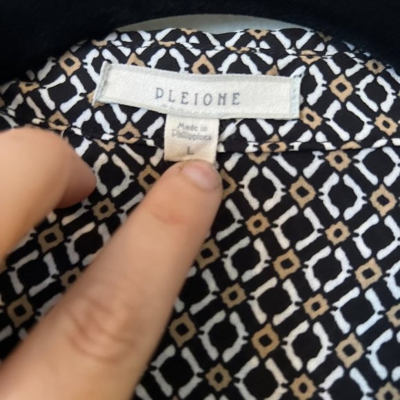 Pleione shirt size zl black multicolor tunic 100% polyester slit on side - Picture 3 of 4